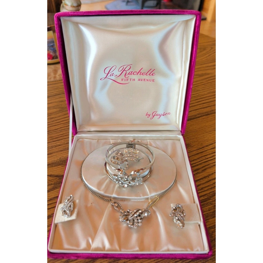 La Rachelle Fifth Avenue Necklace Bracelet Earrings Set Art Deco Rhinestone Box